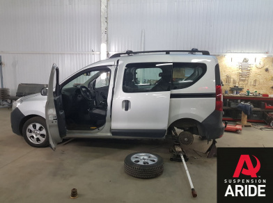 Рис. 3 Наши проекты: Пневмоподвеска на Renault Dokker - Этапы установки