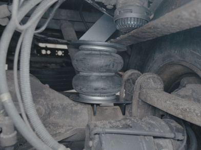 Рис. 5 Наши проекты: Пневмоподвеска Renault Midlum