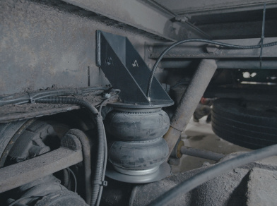 Рис. 4 Наши проекты: Пневмоподвеска Renault Midlum