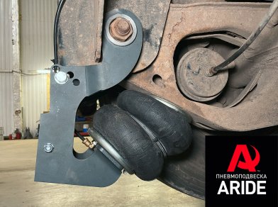 Рис. 3 Наши проекты: Установка механизма подъёма оси на SAF Intra тягач Volvo