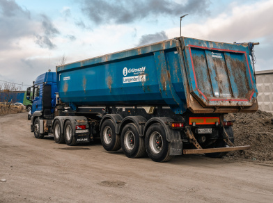 Рис. 2 Наши проекты: Механизм подъёма оси SAF Intra Короба