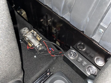 Рис. 3 Наши проекты: Установка задней пневмоподвески Lada Largus