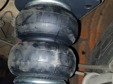 Рис. 6 Наши проекты: Установка пневоподвески на Volkswagen Crafter 2020 года