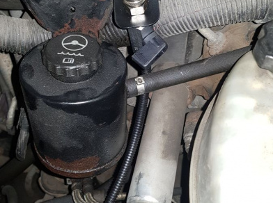 Рис. 4 Наши проекты: Пневмоподвеска на ﻿Шевроле Эксперсс 1500 Black & White Team