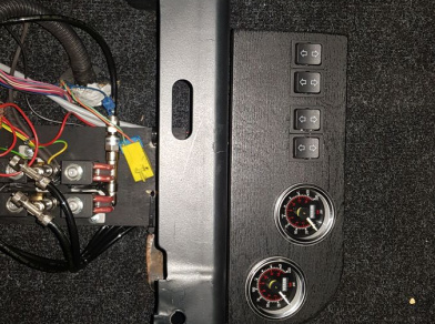 Рис. 3 Наши проекты: Пневмоподвеска на ﻿Шевроле Эксперсс 1500 Black & White Team