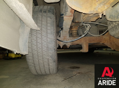 Рис. 4 Наши проекты: Пневмоподвеска на Chevrolet Express 1500 в СТО - Этапы установки