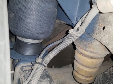 Рис. 7 Наши проекты: Пневмоподвеска на Chevrolet Express 1500 с ГБО - Этапы установки