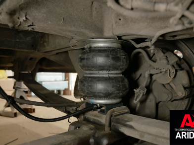 Рис. 3 Наши проекты: Пневмоподвеска на заднюю ось Citroen Jamper