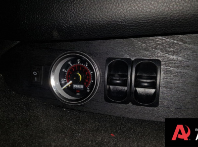 Рис. 5 Наши проекты: Пневмоподвеска на пикап Dodge Ram 1500