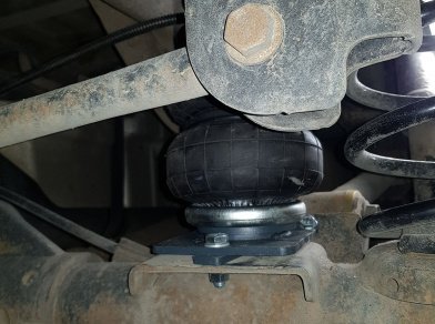 Рис. 8 Наши проекты: Пневмоподвеска на Dodge Ram 1500 с гарантией - Этапы установки