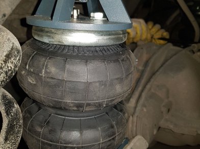 Рис. 4 Наши проекты: Пневмоподвеска на Dodge Ram 1500 с гарантией - Этапы установки