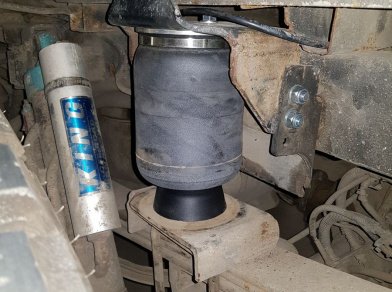 Рис. 4 Наши проекты: Пневмоподвеска на Ford F-150 (Raptor) - Этапы установки