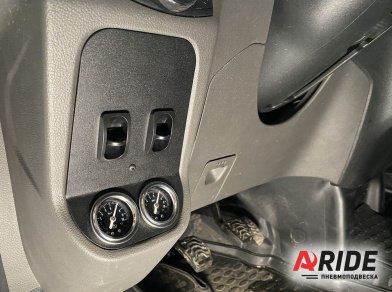 Рис. 2 Наши проекты: Вспомогательная пневмоподвеска на Ford Transit