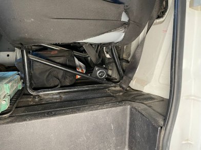 Рис. 4 Наши проекты: Пневмоподвеска на заднюю ось Ford Transit