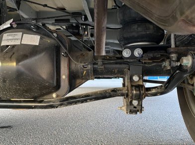 Рис. 9 Наши проекты: Установка вспомогательной пневмоподвески на заднюю ось Ford Transit