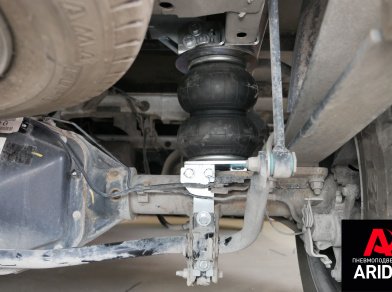 Рис. 5 Наши проекты: Пневмоподвеска задняя ось Форд Транзит