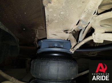 Рис. 4 Наши проекты: Пневмоподвеска на Ford Transit FWD с гарантией - Этапы установки