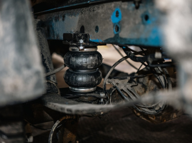 Рис. 6 Наши проекты: Пневмоподушки на Ford Transit