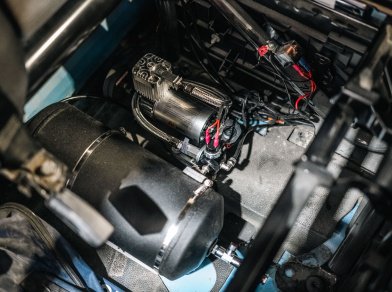 Рис. 3 Наши проекты: Пневмоподушки на Ford Transit