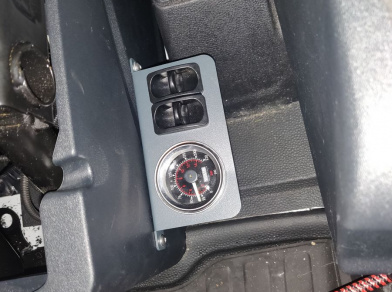 Рис. 5 Наши проекты: Пневмоподвеска на Ford Transit RWD с гидробортом - Этапы установки