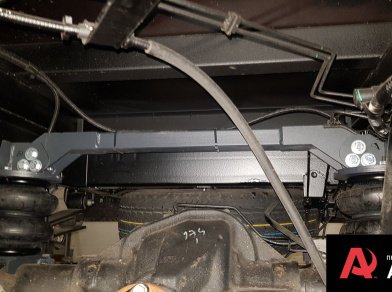 Рис. 3 Наши проекты: Пневмоподвеска на промтоварный фургон Ford Transit