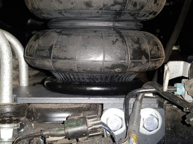 Рис. 11 Наши проекты: Пневмоподвеска на промтоварный фургон Ford Transit