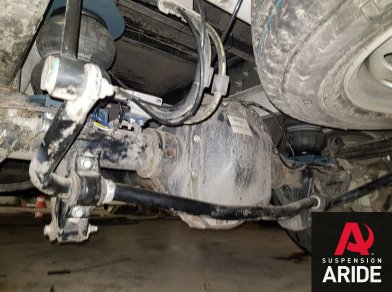 Рис. 6 Наши проекты: Установка пневмоподвески на заднюю ось Ford Transit