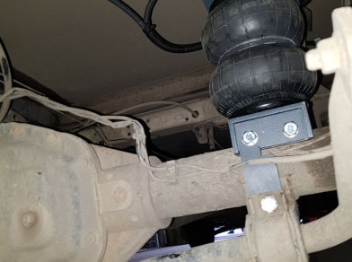 Рис. 2 Наши проекты: Пневмоподвеска на Ford Transit RWD с гарантией - Этапы установки