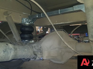 Рис. 3 Наши проекты: Пневмоподвеска на ﻿Ford Transit RWD с заменой пневмы - Этапы установки