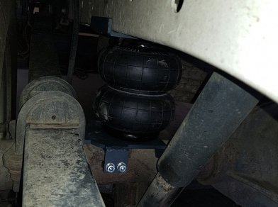 Рис. 5 Наши проекты: Установка пневмоподвески на заднюю ось Ford Transit двухскат 2018