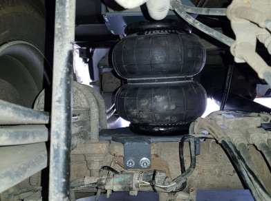 Рис. 2 Наши проекты: Установка пневмоподвески на заднюю ось Ford Transit двухскат 2018