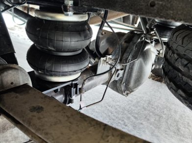 Рис. 2 Наши проекты: Пневмоподушки на Фотон Тоано