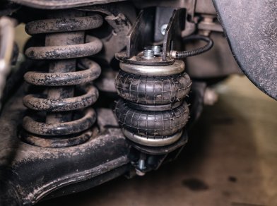 Рис. 4 Наши проекты: Установка пневмоподвески на Газель 220 подушки