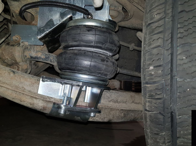 Рис. 3 Наши проекты: Пневмоподвеска для Газели с закабинным спальником