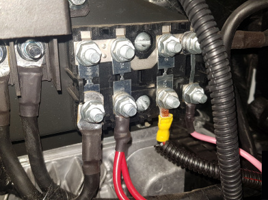 Рис. 7 Наши проекты: Пневмоподвеска на доработанную Газель Некст со спальником