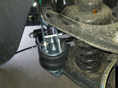 Рис. 5 Наши проекты: Пневмоподвеска на доработанную Газель Некст со спальником