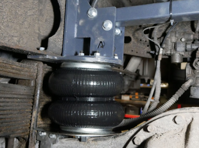 Рис. 7 Наши проекты: Установка пневмоподвески на Газон Next с усиленной рамой Луидор