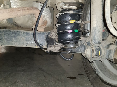 Рис. 3 Наши проекты: Установка вставок в пружины Blackstone на Hyundai Creta