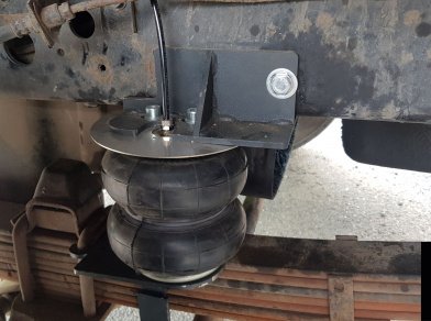 Рис. 7 Наши проекты: Установка пневмоподвески на заднюю ось Hyundai HD120