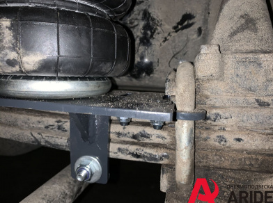 Рис. 14 Наши проекты: Пневмоподвеска на Hyundai HD 120 - Этапы установки