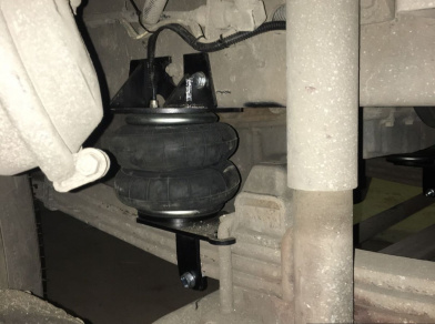 Рис. 5 Наши проекты: Пневмоподвеска на заднюю и переднюю ось Hyundai HD 120