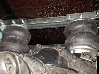 Рис. 9 Наши проекты: Установка пневмоподвески на заднюю ось Hyundai HD78