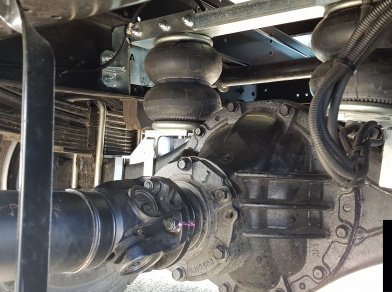 Рис. 8 Наши проекты: Установка пневмоподвески на заднюю ось Hyundai HD78