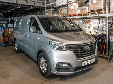 Рис. 1 Наши проекты: Пневмоподвеска на Hyundai Starex H1