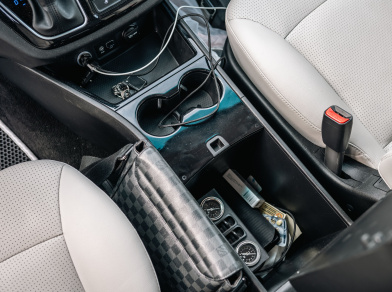 Рис. 8 Наши проекты: Пневмоподвеска на Hyundai Grand Starex