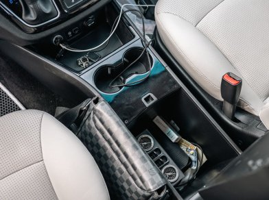 Рис. 8 Наши проекты: Пневмоподвеска на Hyundai Grand Starex