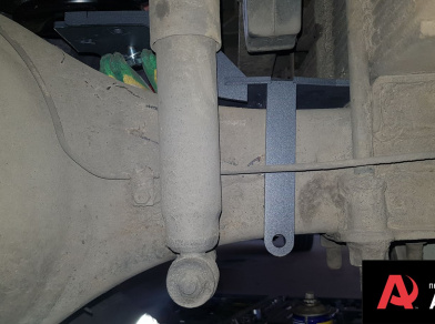 Рис. 5 Наши проекты: Пневмоподвеска на Hyundai HD 78 для передней рессорной подвески