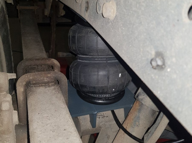 Рис. 3 Наши проекты: Пневмоподвеска на IVECO Daily 45C для комфорта - Этапы установки