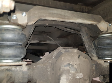 Рис. 9 Наши проекты: Ремонт вспомогательной пневмоподвески на Iveco Daily