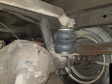 Рис. 7 Наши проекты: Ремонт вспомогательной пневмоподвески на Iveco Daily